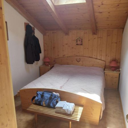 La Casa Di Grace Nella Valle Incantantata Carano  Ngoại thất bức ảnh