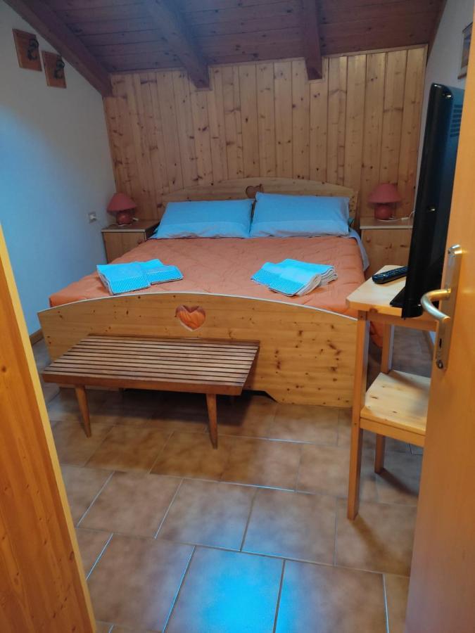 La Casa Di Grace Nella Valle Incantantata Carano  Ngoại thất bức ảnh